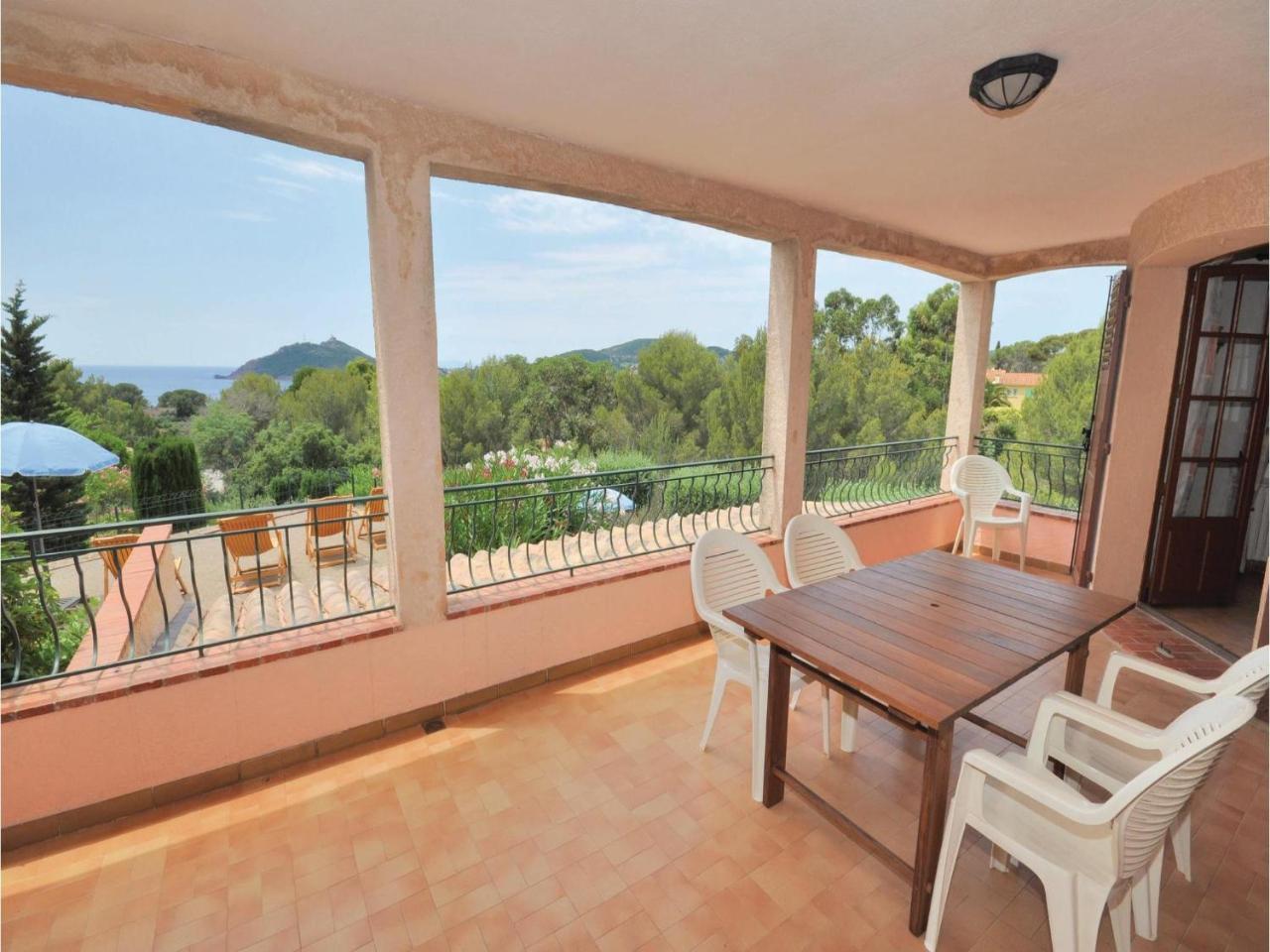 Domaine De La Bastide Dagay Saint-Raphael (Var) Exterior foto